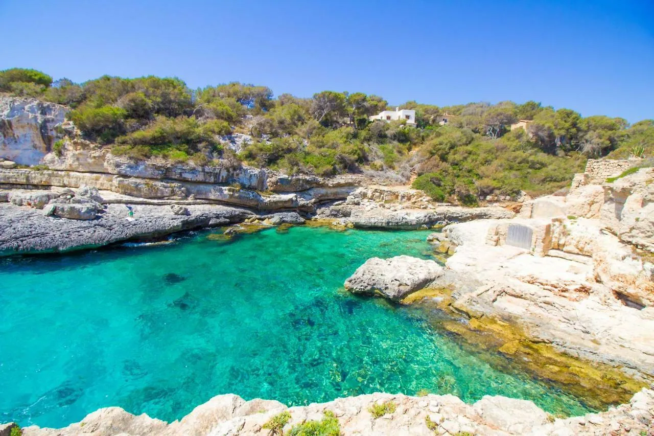 Beautiful Private Villa On The Sea Santanyi
